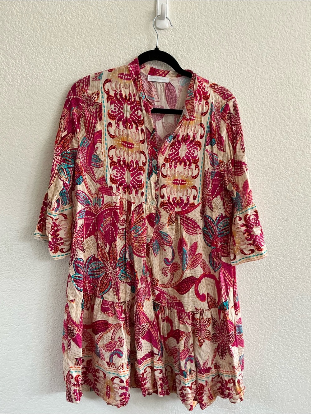 Boho Floral V-Neck Tiered Mini Dress in Red and Cream size large - Picture 4 of 6